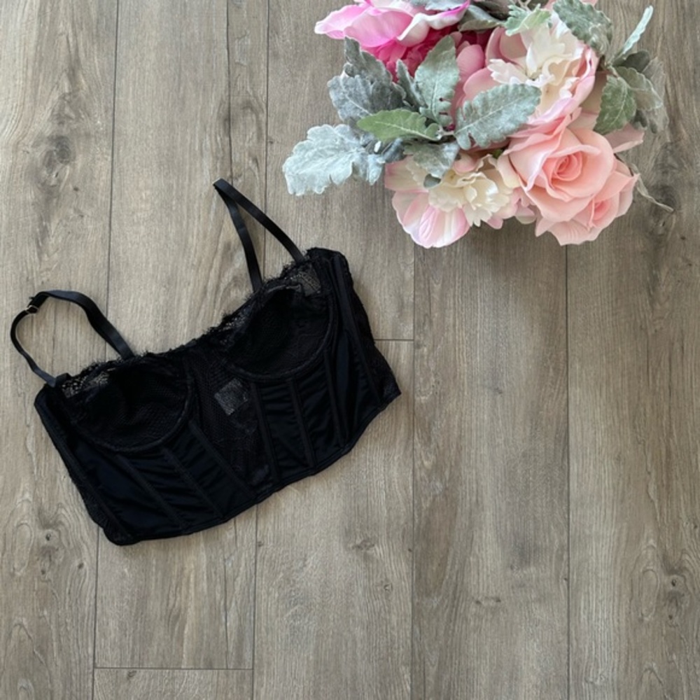 FASHION NOVA BLACK LACE CROP TOP | SZ‎ L